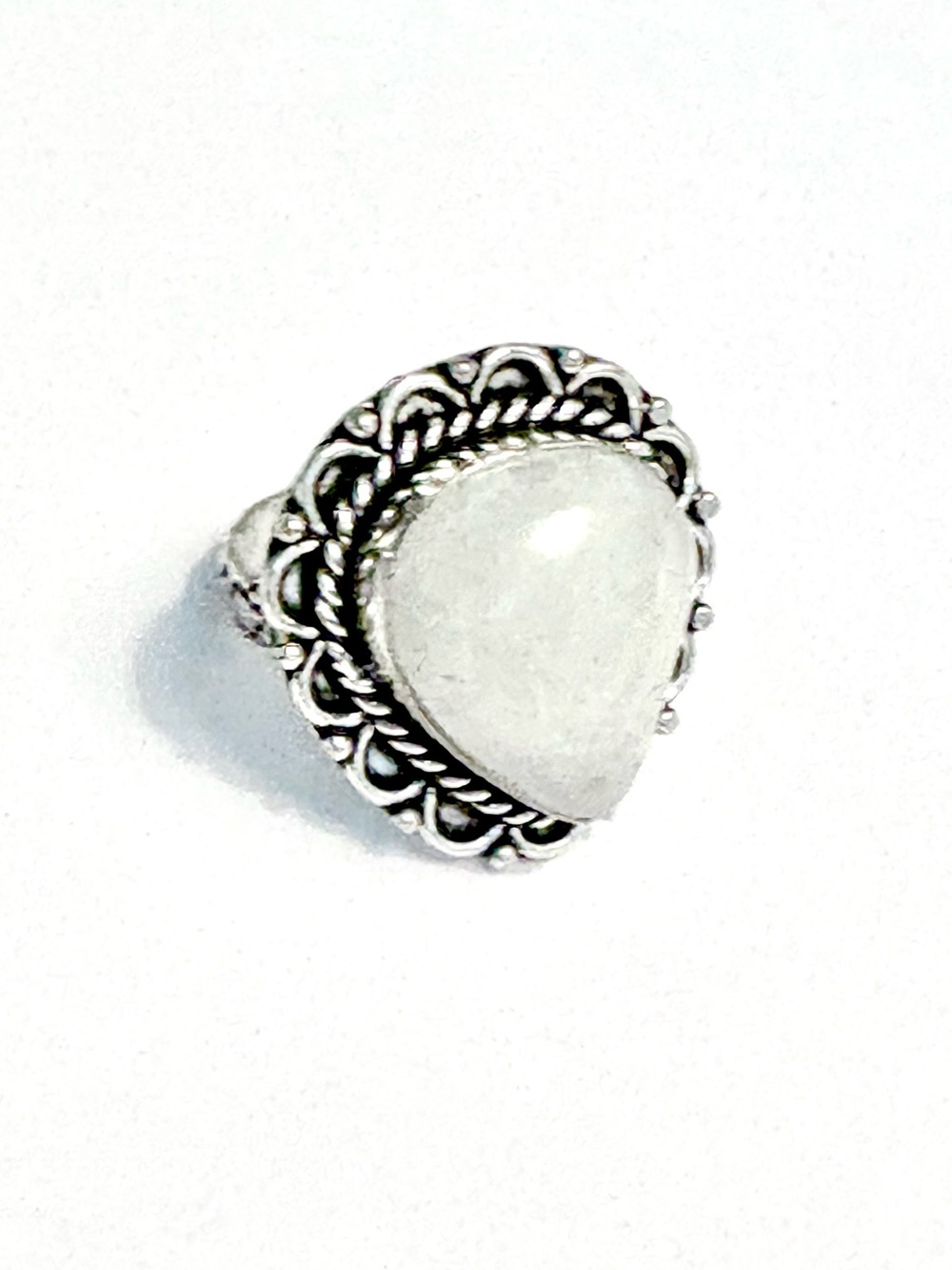 Beautiful, 1 inch, 925 marked, Rainbow Moonstone ring, size 7.